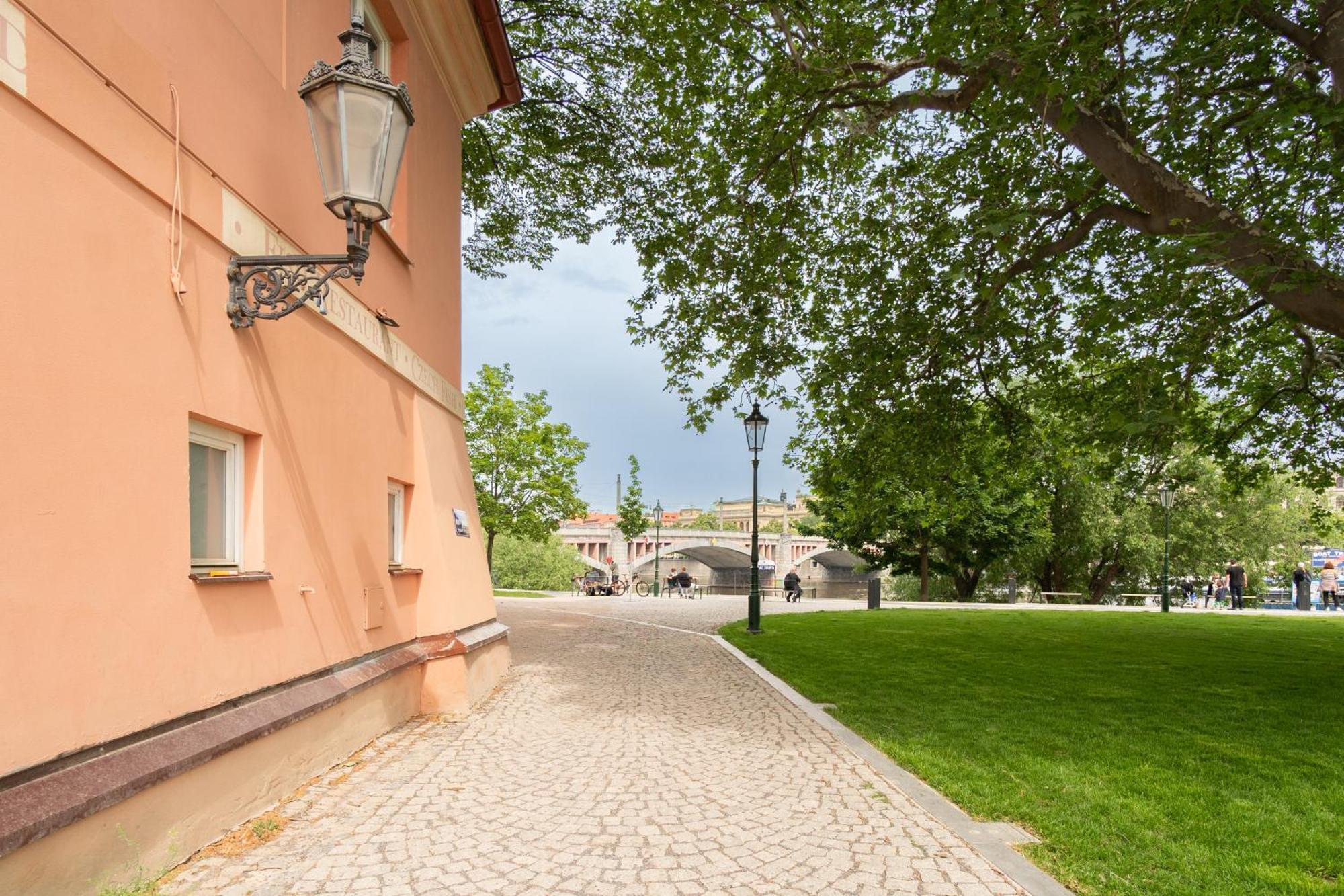 River View Apartment Prague Extérieur photo